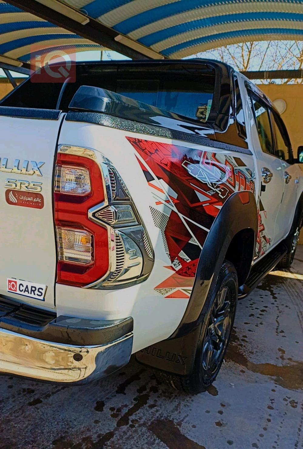 تويوتا هايلوكس